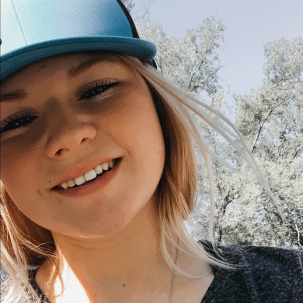 Meet your Posher, Bailee